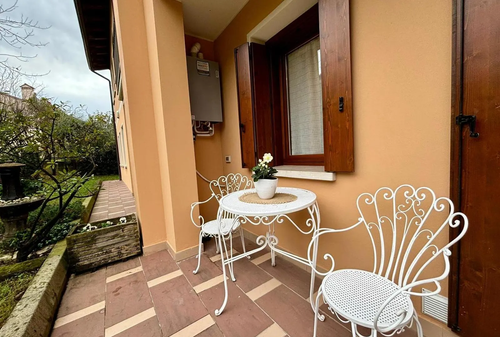 Gary House Apartment Borso del Grappa 0*,  Italy